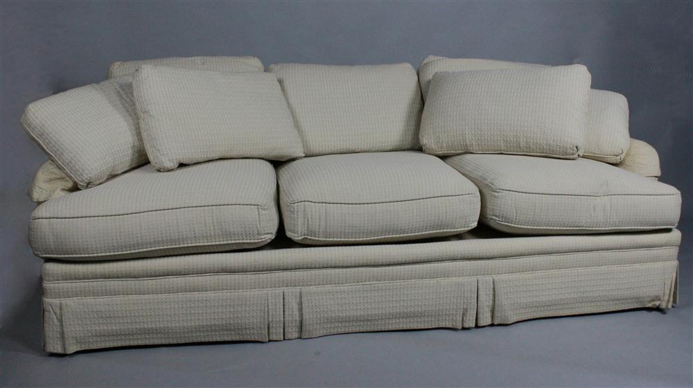 HENREDON CREAM THREE SEATER SOFA EN