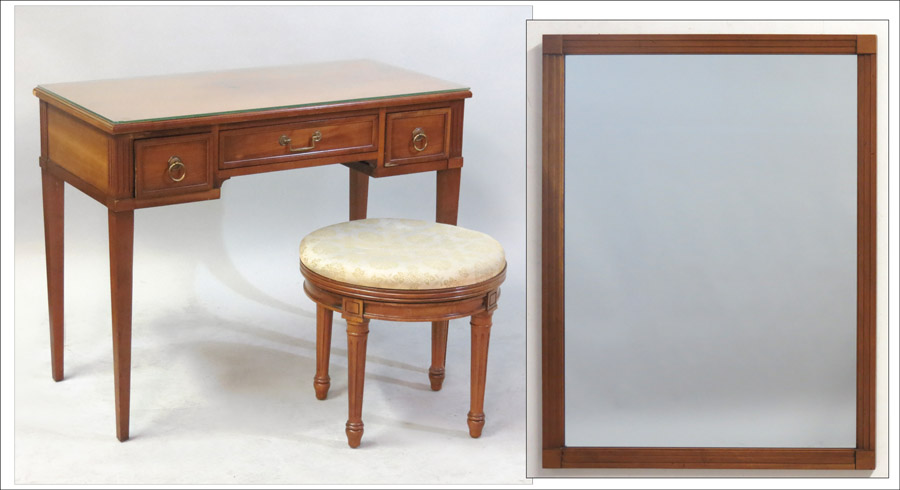 HENREDON DRESSING TABLE. Together