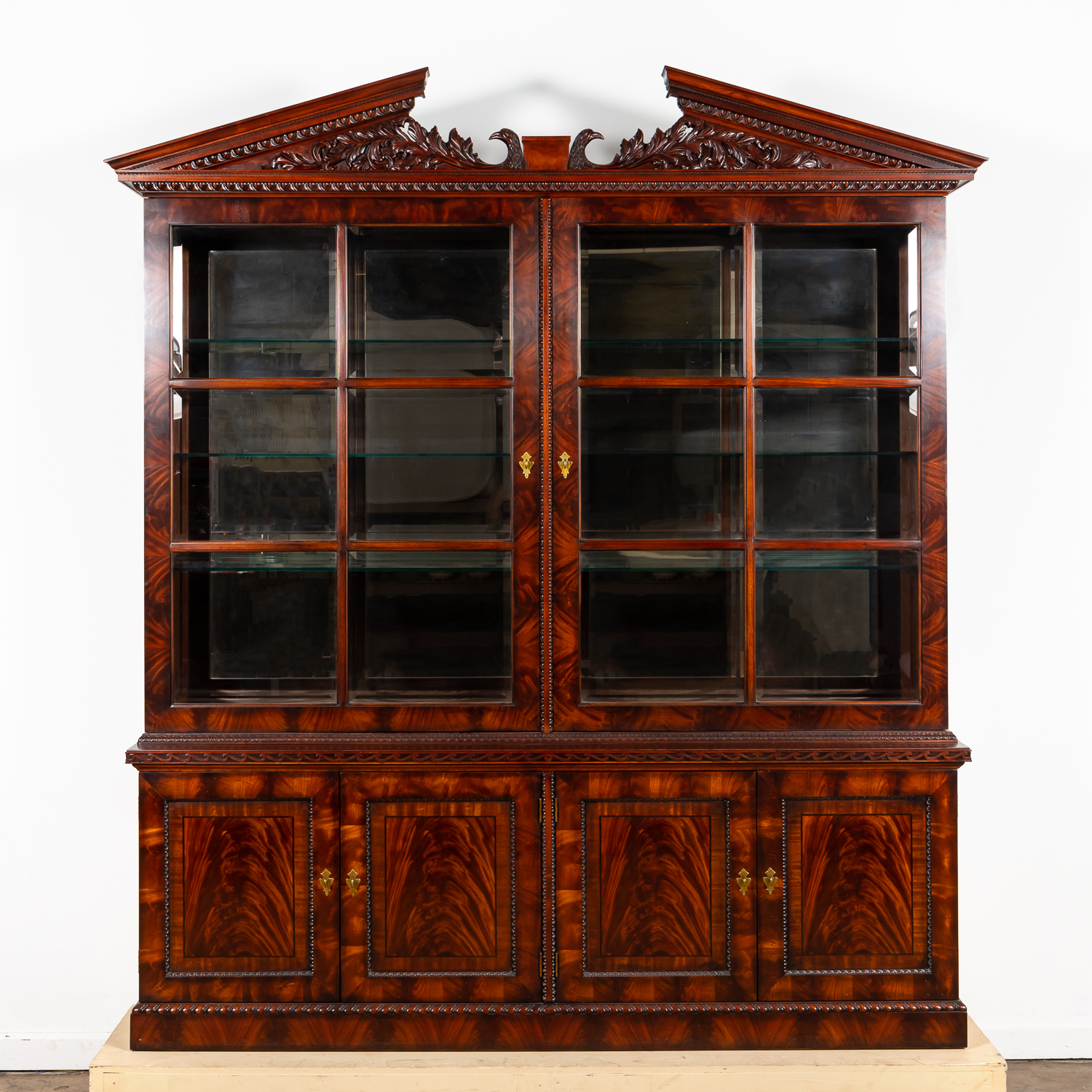 HENREDON NATCHEZ COLLECTION