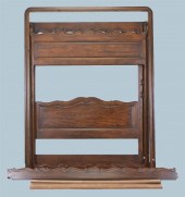 HENREDON OAK QUEEN TESTER BEDS