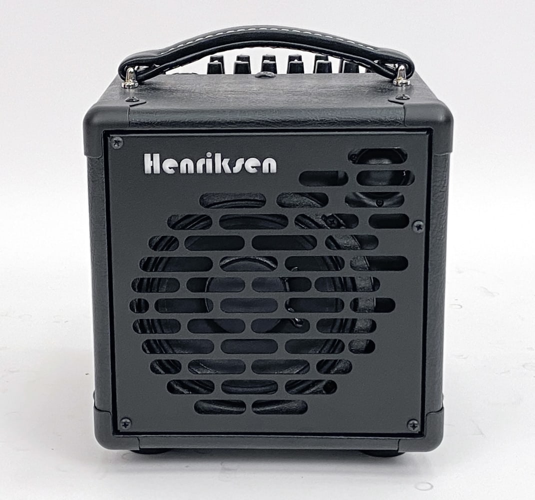 HENRIKSEN THE BUD SIX AMPThis amp