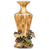 HENRY DAI LILLY PAD FROG VASED