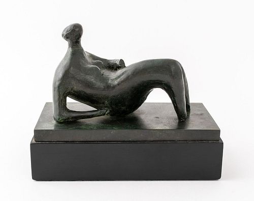 HENRY MOORE &QUOT;RECLINING