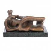 HENRY MOORE. RECLINING FIGURE,