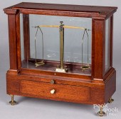 HENRY TROEMNER COUNTER TOP BAL