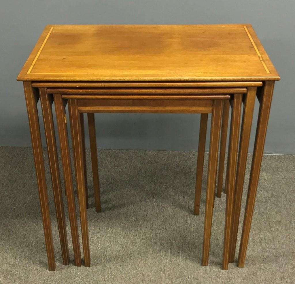 Heppleshite style inlaid