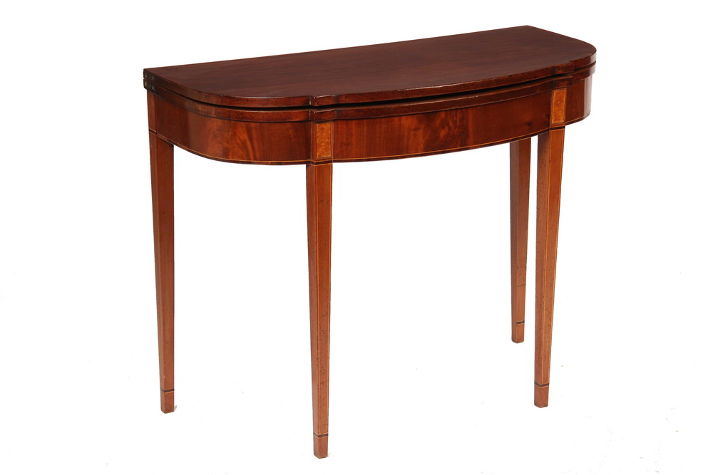 HEPPLEWHITE CARD TABLE - American