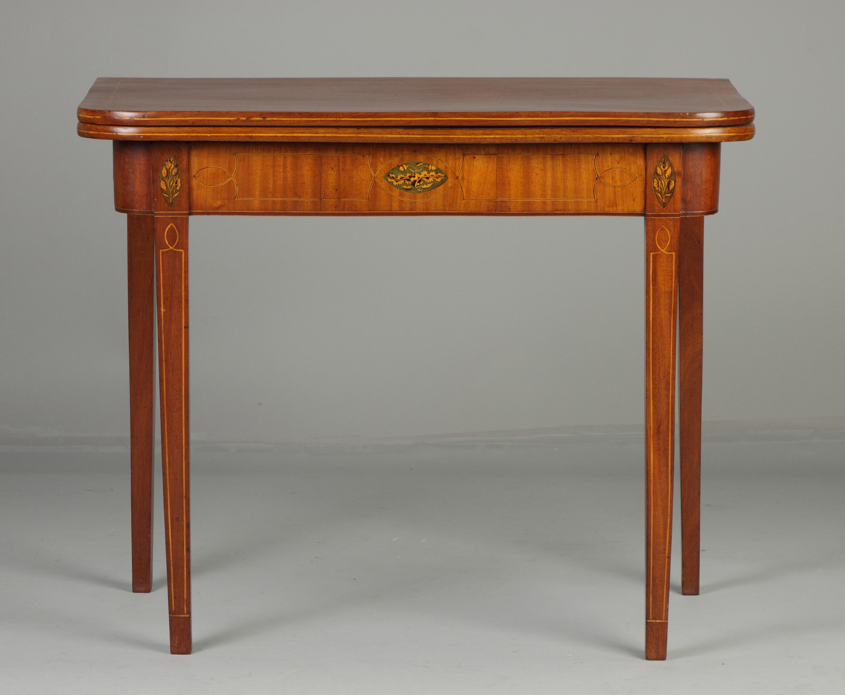 Hepplewhite Inlaid Mahogany Card