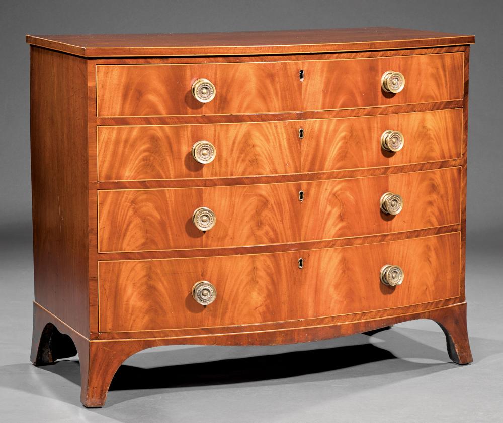 HEPPLEWHITE MAHOGANY BOWFRONT CHEST