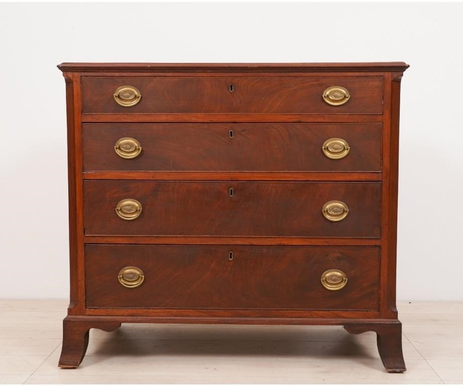 Hepplewhite mahogany chest of