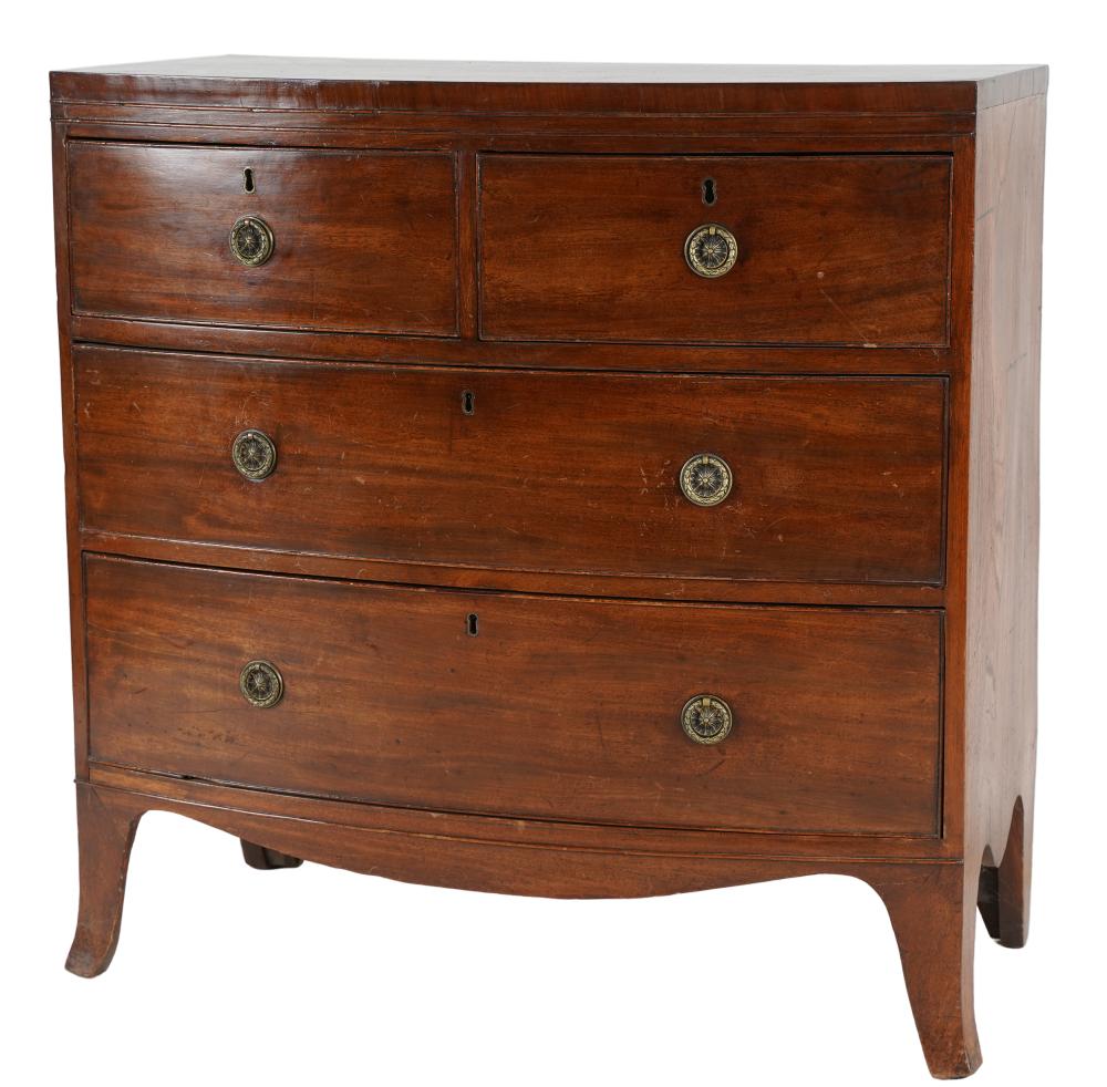 HEPPLEWHITE MAHOGANY CHEST OF