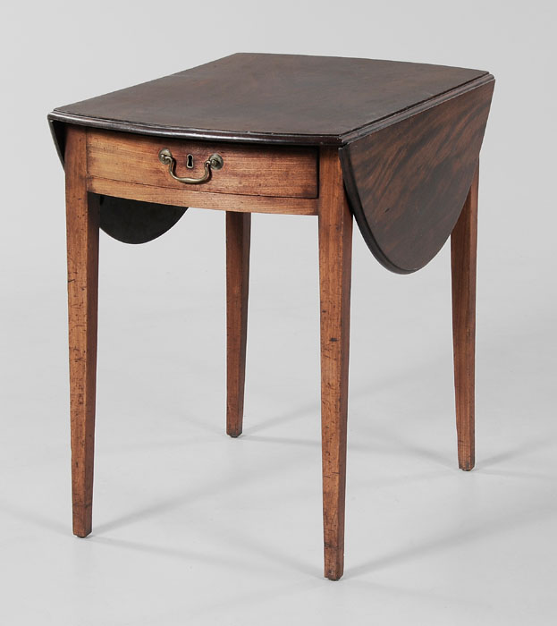 Hepplewhite Mahogany Pembroke Table