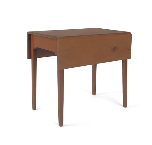 Hepplewhite mahogany Pembroke table