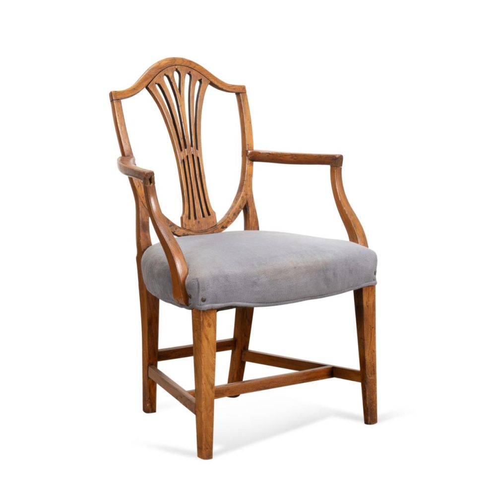 HEPPLEWHITE OAK SHIELD BACK