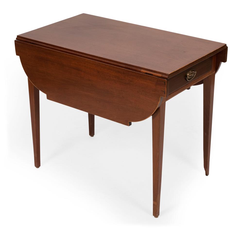 HEPPLEWHITE ONE-DRAWER PEMBROKE
