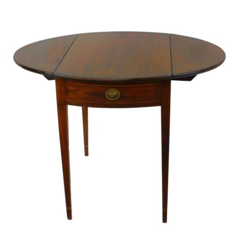 HEPPLEWHITE PEMBROKE TABLE. EARLY