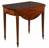 HEPPLEWHITE PEMBROKE TABLE Lat
