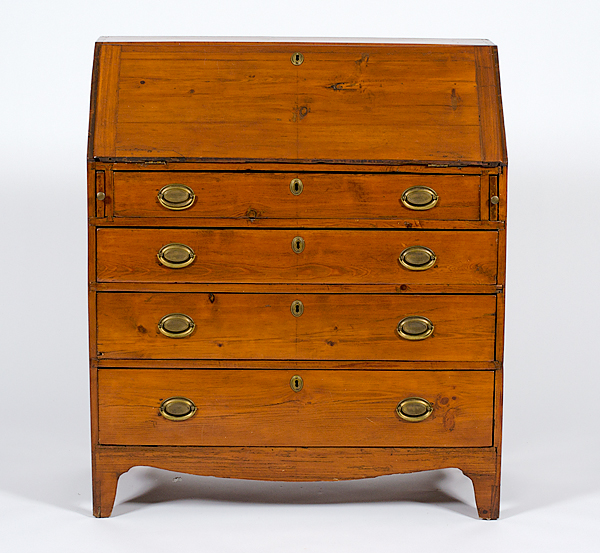 Hepplewhite Slant Front Desk