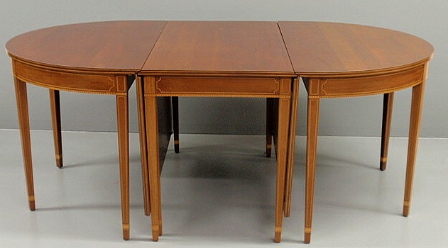 Hepplewhite style inlaid cherry
