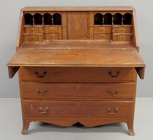 Hepplewhite style mahogany