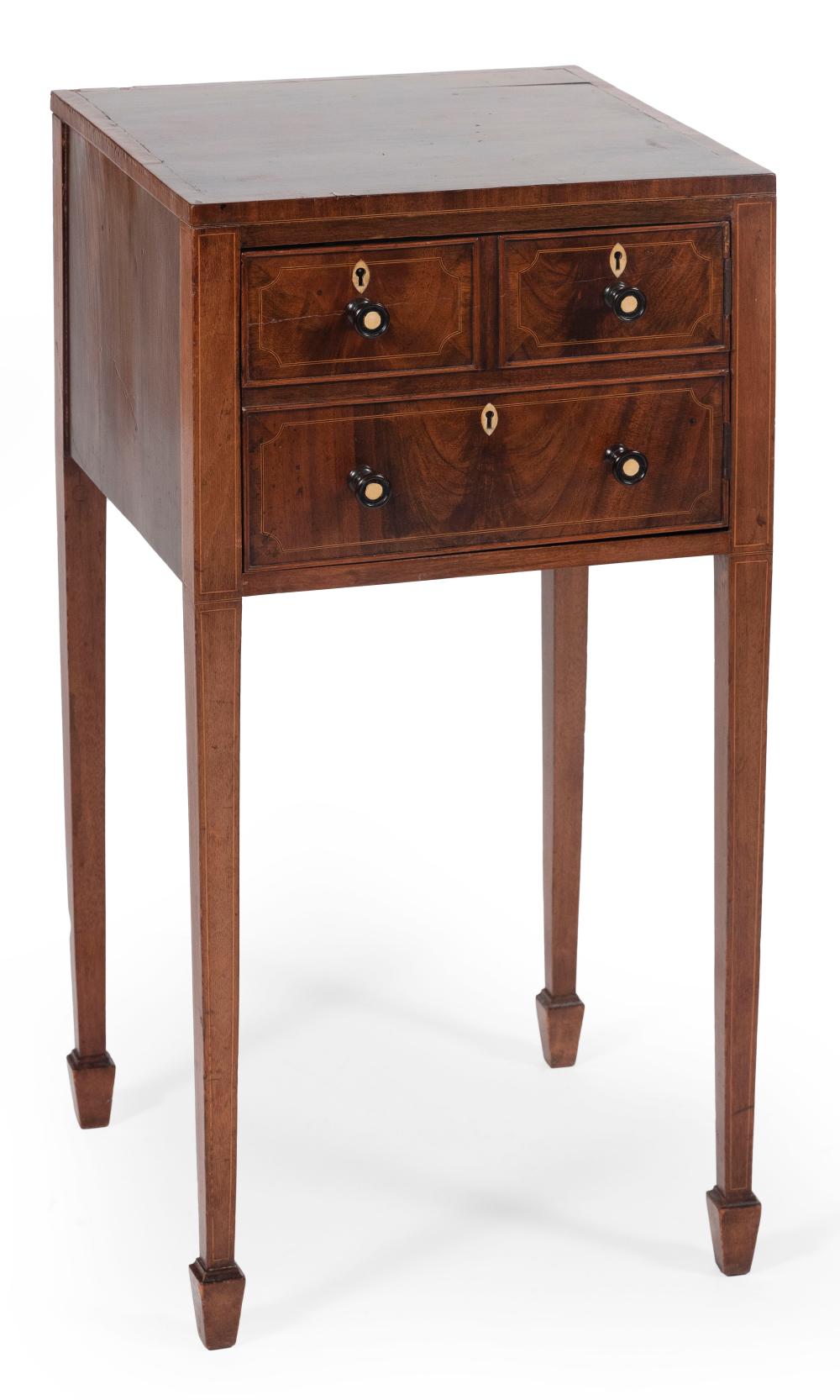 HEPPLEWHITE-STYLE TABLE LATE
