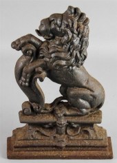HERALDIC LION FORM CAST IRON D