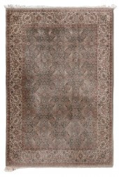 HERATI AREA RUG: 4’1” X 6’0" L