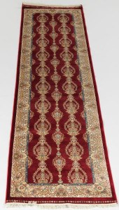 HEREKE BAMBOO SILK RUNNER 2'6"