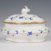 HEREND "BLUE GARLAND" PORCELAI