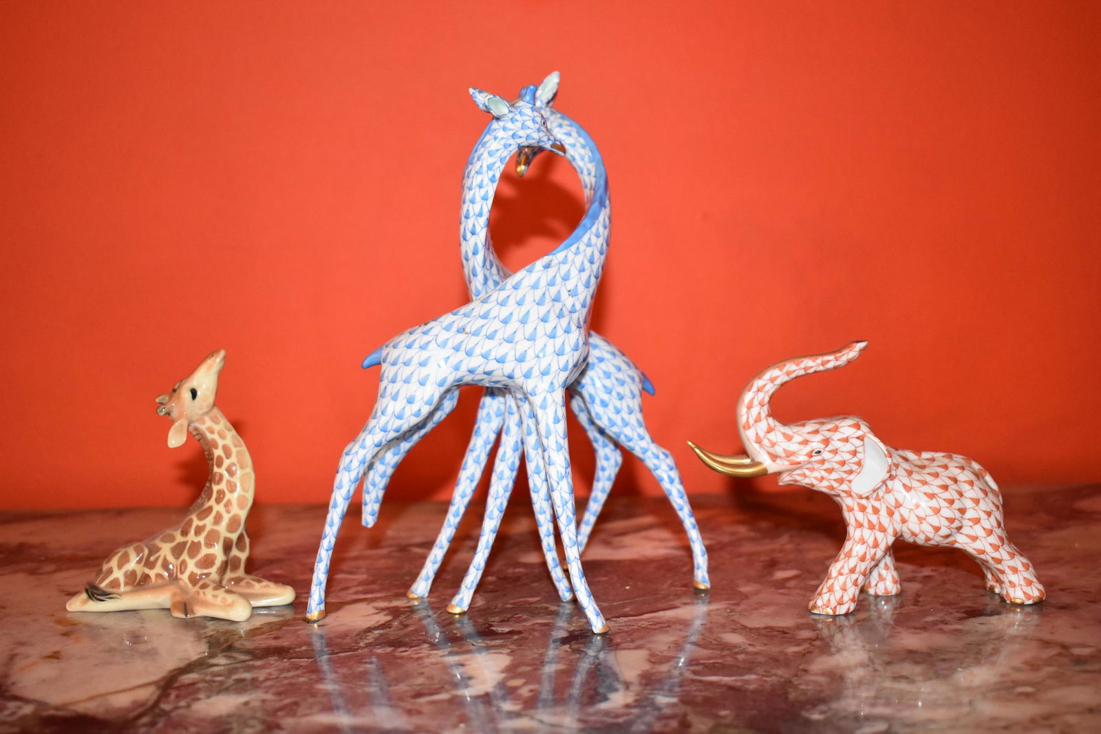 HEREND ELEPHANT & GIRAFFEalong with