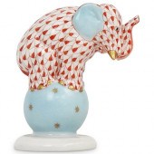 HEREND FISHNET ELEPHANT ON BAL