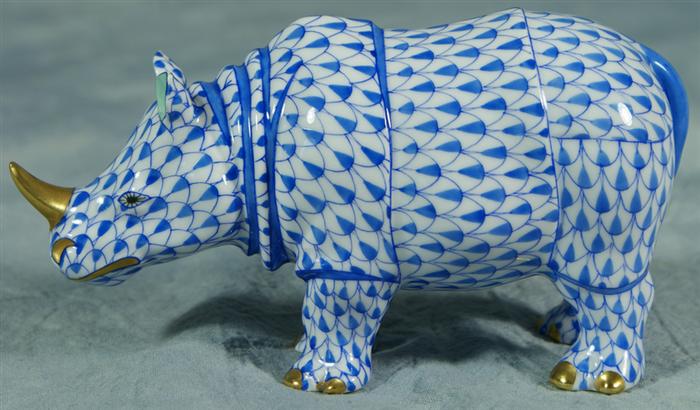 Herend fishnet figurine, blue