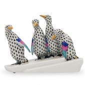 HEREND FISHNET PENGUINS ON ICE
