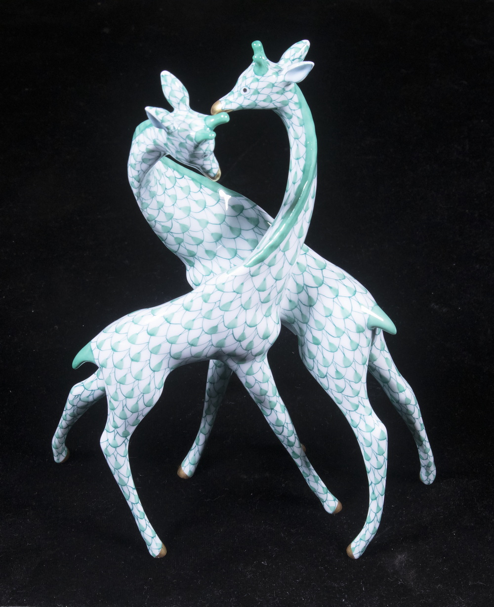 HEREND GIRAFFE FIGURINE Hungarian