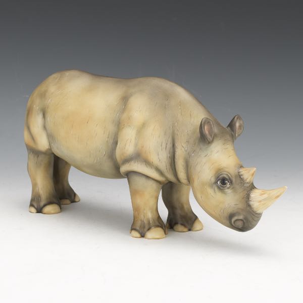 HEREND HUNGARY PORCELAIN RHINO 6 ½"