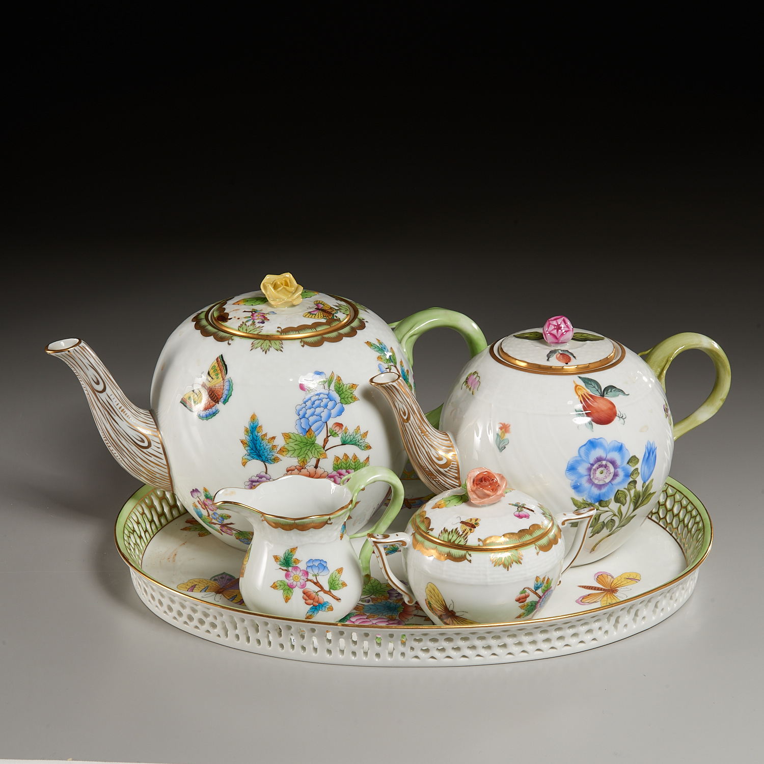 HEREND PORCELAIN (5) PIECE TEA