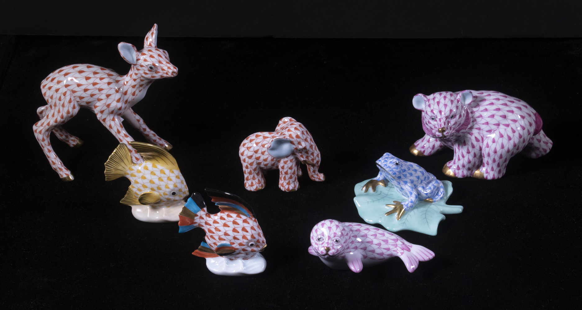 HEREND PORCELAIN ANIMALS Lot of (7)