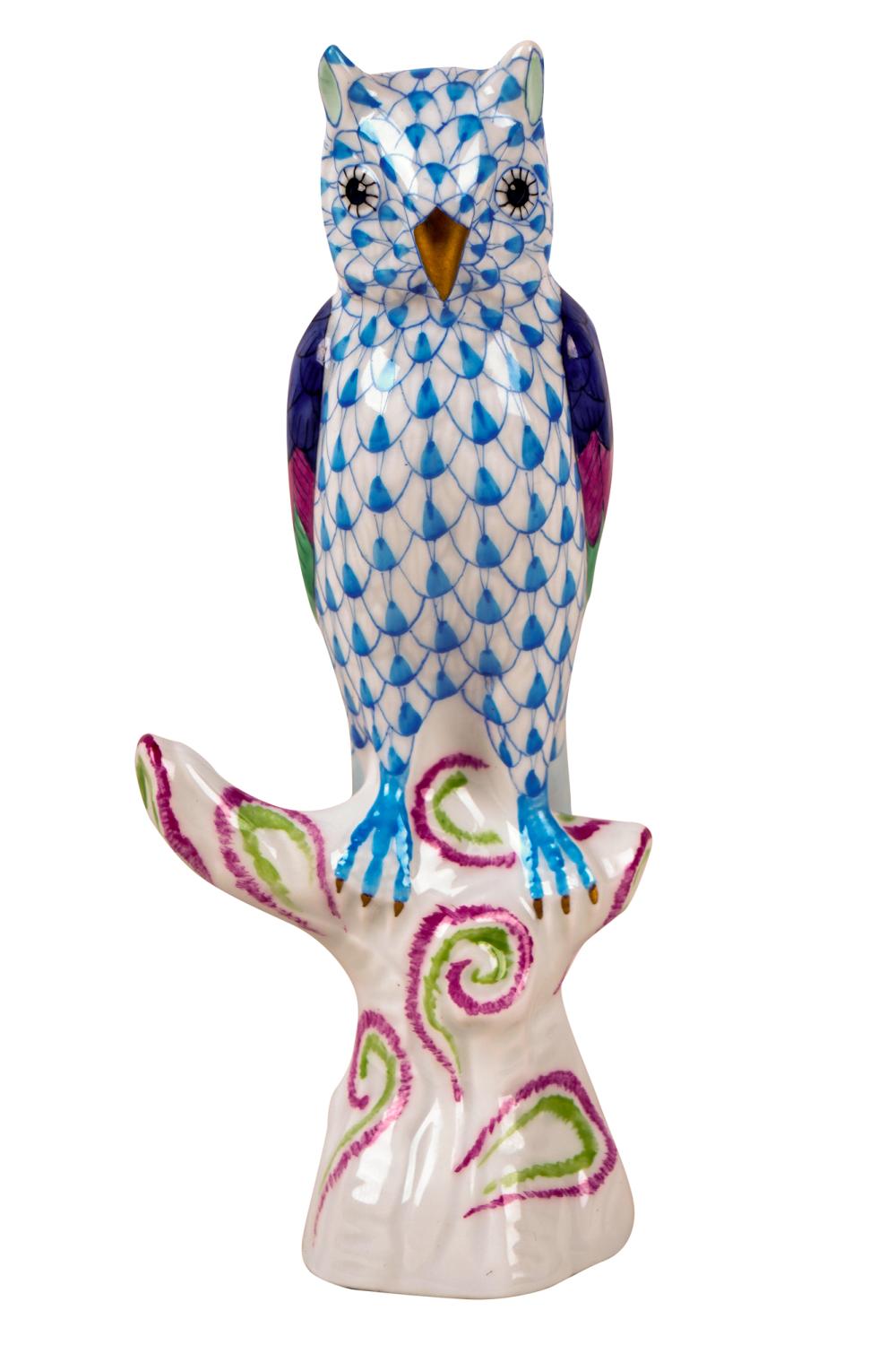 HEREND PORCELAIN BLUE FISHNET