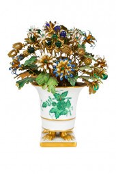 HEREND PORCELAIN & ENAMEL TABL