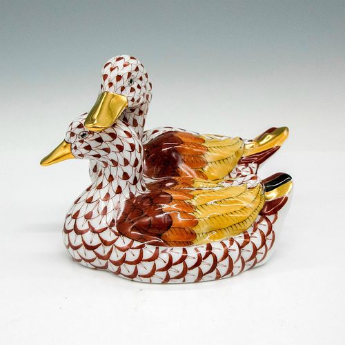 HEREND PORCELAIN FIGURINE, PAIR