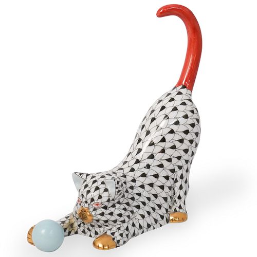 HEREND PORCELAIN FISHNET "CAT