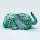 HEREND PORCELAIN GREEN FIGURIN