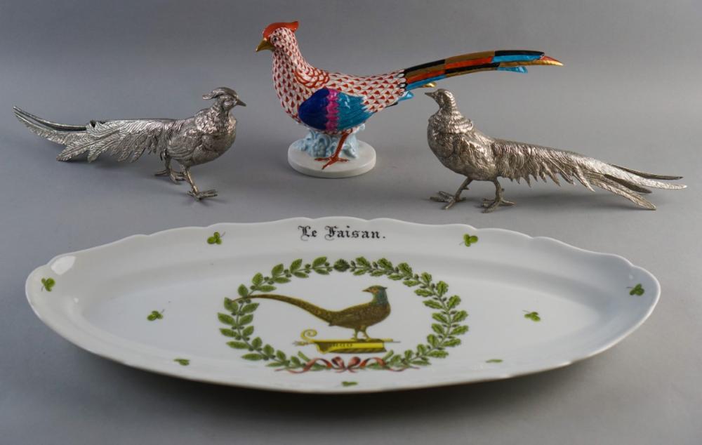 HEREND PORCELAIN MODEL OF A