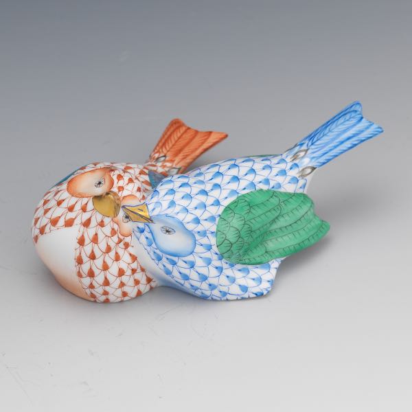 HEREND PORCELAIN PAIR OF BIRDS 2" x