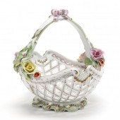 HEREND PORCELAIN QUEEN VICTORI