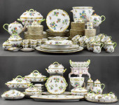 HEREND PORCELAIN QUEEN VICTORI