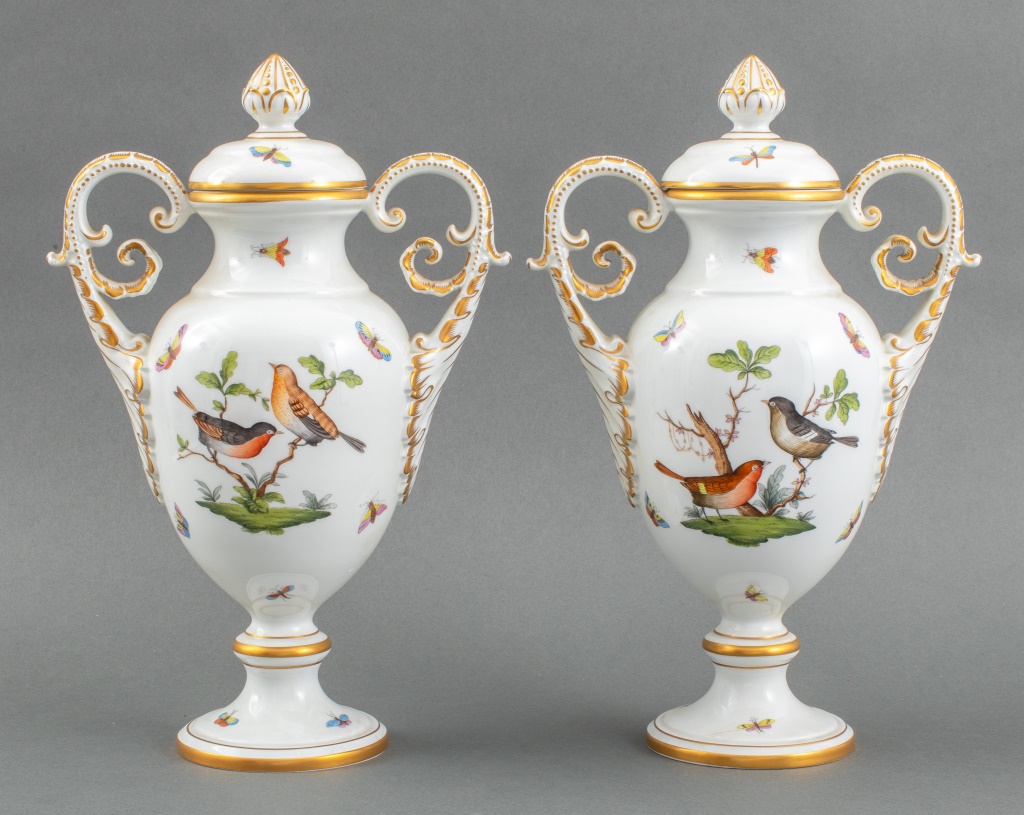 HEREND PORCELAIN "ROTHSCHILD BIRDS"