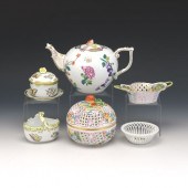 HEREND PORCELAIN SIX-PIECE FIV