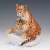 HEREND PORCELAIN TIGER CUBS GR