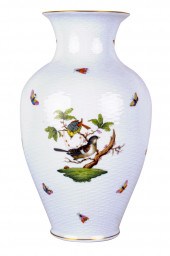HEREND PORCELAIN VASERothschil